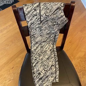 White and Black Leggings